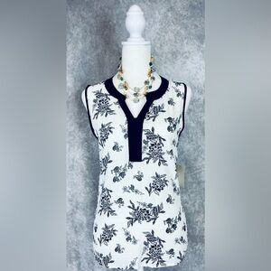NWT- Black & White Floral Sleeveless Blouse, Textured Swiss-Dot Sz. S By Corvia